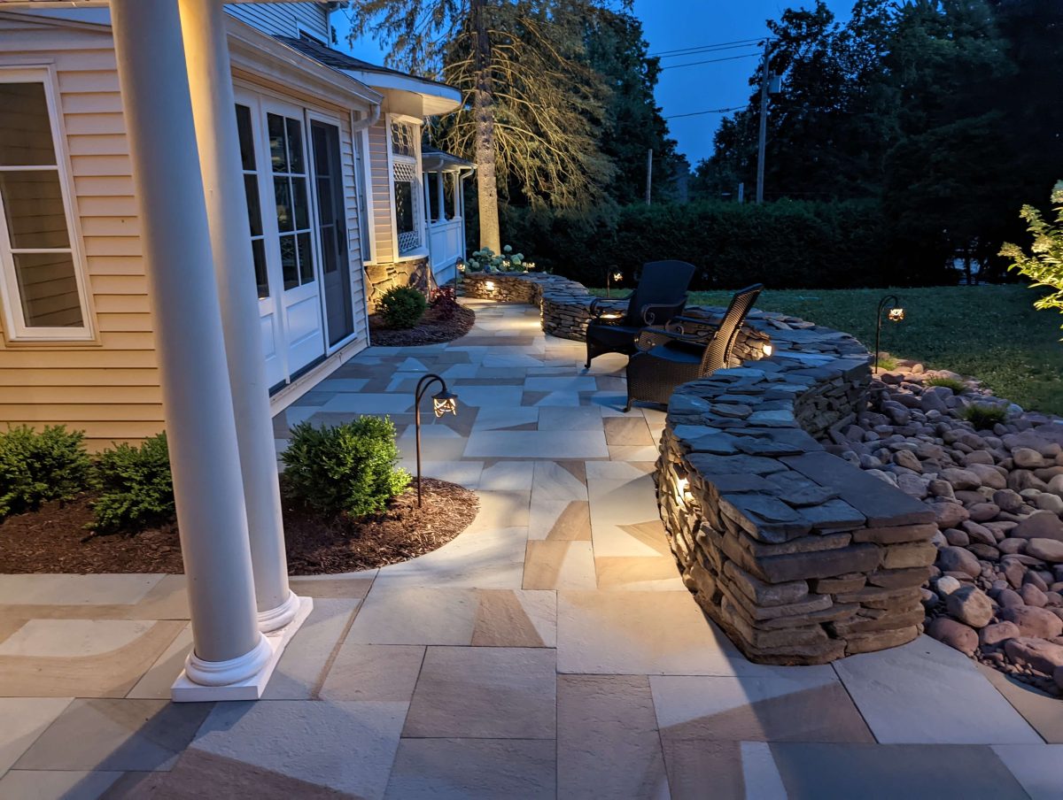 Seating & Retaining Walls