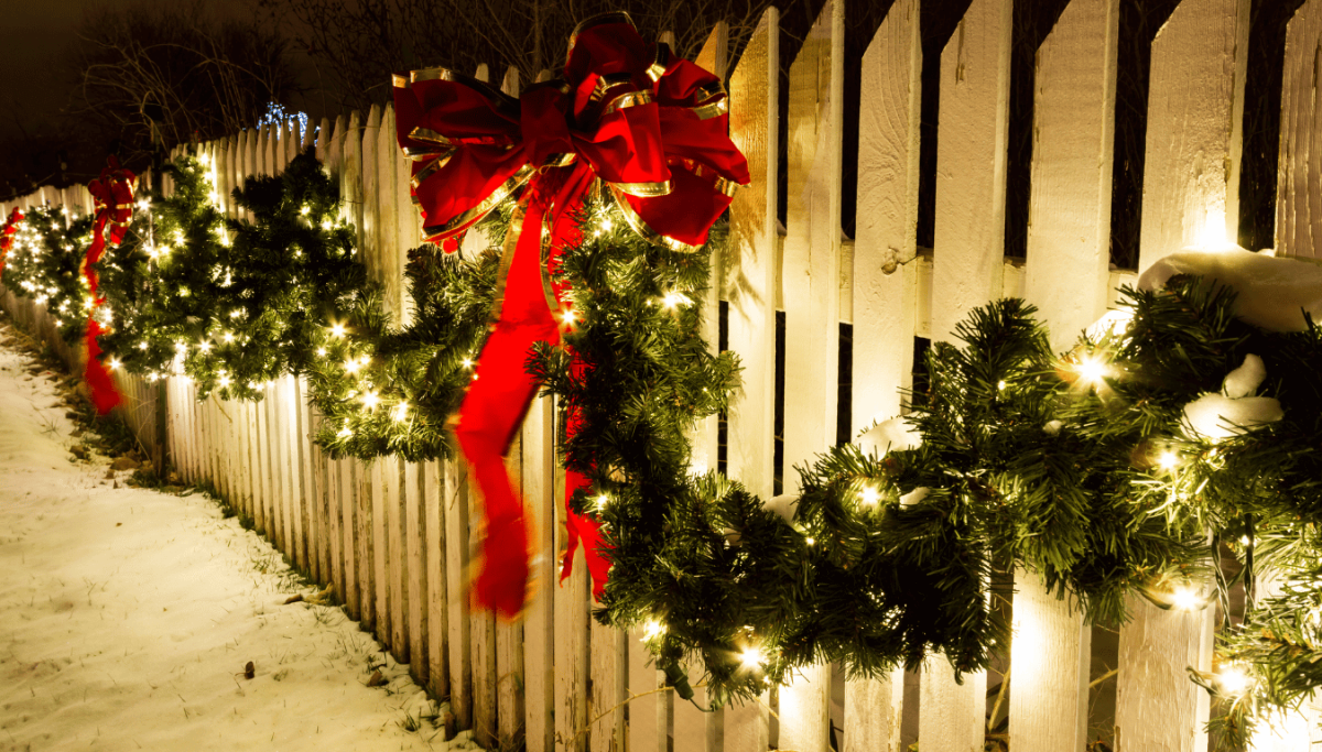 Holiday Light & Decor Installation