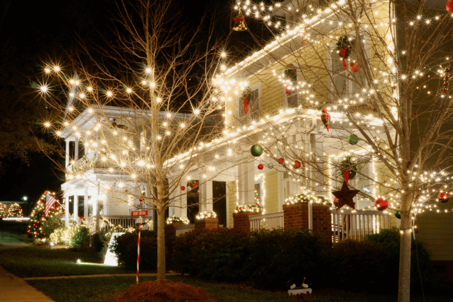 Holiday Light & Decor Installation